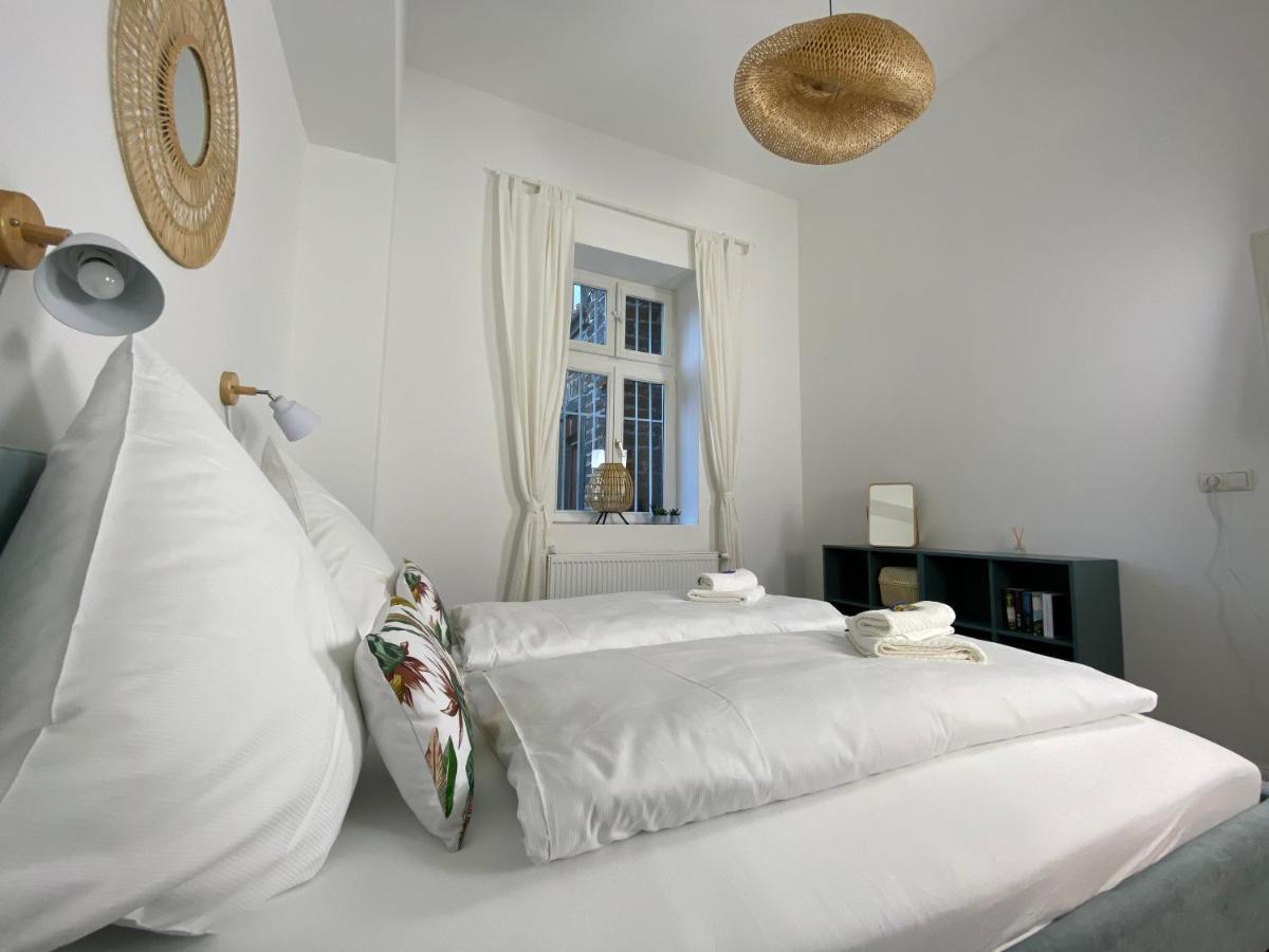 Apartamento Direct Moselle View 200M² 4 Sz 10Pers Terrace Sankt Aldegund Exterior foto